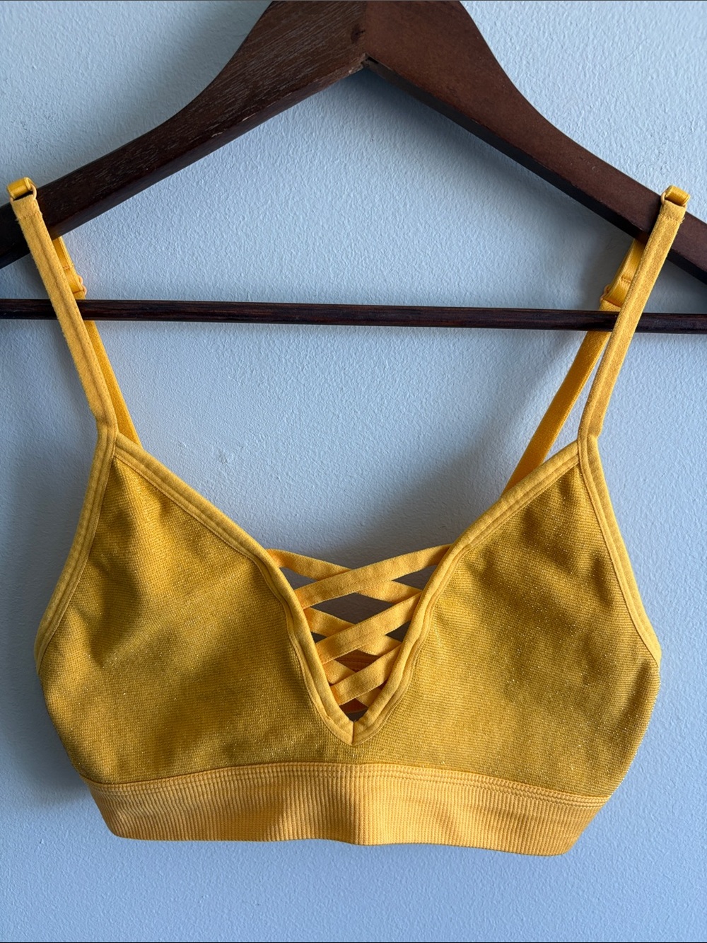 PINK Victoria’s Secret Strappy Seamless Bralette Mustard Yellow Est XS/S
